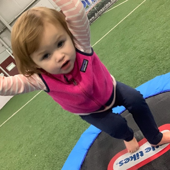 Patagonia Pink Fleece Vest for Kids - Picture 6 of 9